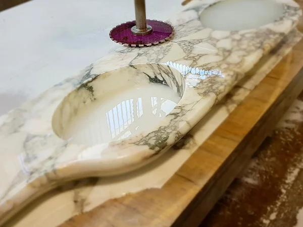 Lavabo Bagno Massello a Macchia aperta