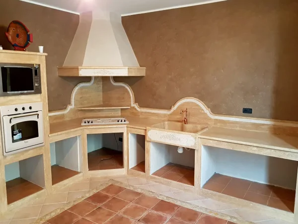Ripiano Cucina in Travertino con Lavello