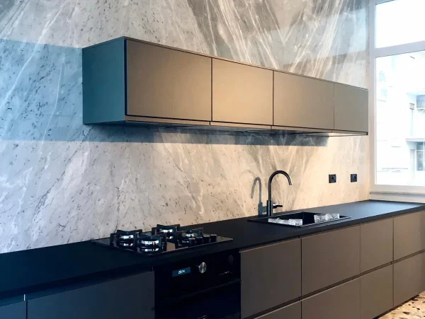Rivestimento Cucina in Bardiglio a Macchia aperta